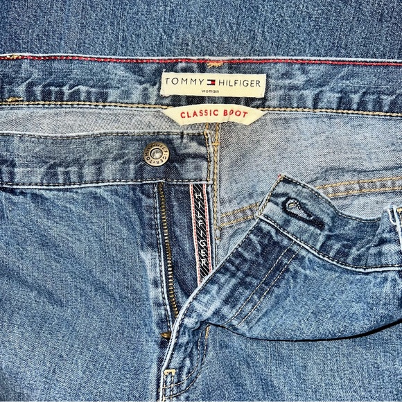 Tommy Hilfiger Women’s Jeans Size 16 Classic Boot Cut Blue Denim - Picture 5 of 7